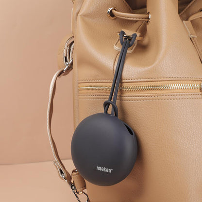 Silicone Dummy Holder Case | Haakaa.